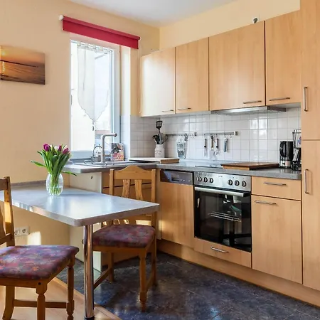 Floju Apartment